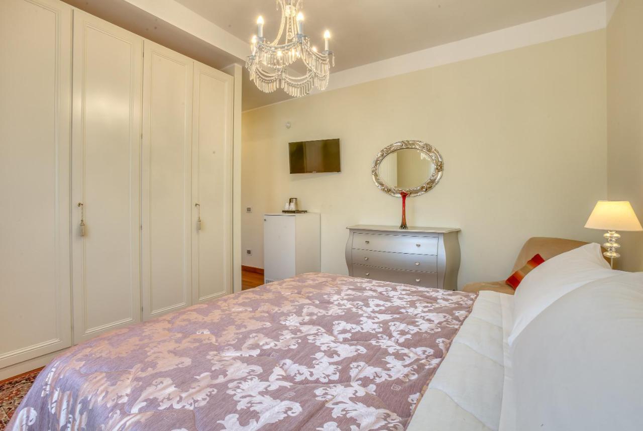 Hotel Villa De Santis Montefranco Kültér fotó